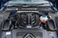 ポルシェ マカン S　ﾌﾞﾗｯｸﾊｰﾌﾚｻﾞｰｼｰﾄ ｸﾗﾘｵﾝﾅﾋﾞ ﾌﾙｾｸﾞTV BTｵｰﾃﾞｨｵ PDLS/ｷｾﾉﾝﾗｲﾄ ﾊﾟｰｸｱｼｽﾄ ｵｰﾄﾃｰﾙｹﾞｰﾄ ｶﾗｰｸﾚｽﾄｾﾝﾀｰｷｬｯﾌﾟ ﾏｶﾝﾀｰﾎﾞ19ｲﾝﾁAW　2年保証