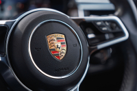 ポルシェ マカン S　ﾌﾞﾗｯｸﾊｰﾌﾚｻﾞｰｼｰﾄ ｸﾗﾘｵﾝﾅﾋﾞ ﾌﾙｾｸﾞTV BTｵｰﾃﾞｨｵ PDLS/ｷｾﾉﾝﾗｲﾄ ﾊﾟｰｸｱｼｽﾄ ｵｰﾄﾃｰﾙｹﾞｰﾄ ｶﾗｰｸﾚｽﾄｾﾝﾀｰｷｬｯﾌﾟ ﾏｶﾝﾀｰﾎﾞ19ｲﾝﾁAW　2年保証