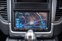 ポルシェ マカン S　ﾌﾞﾗｯｸﾊｰﾌﾚｻﾞｰｼｰﾄ ｸﾗﾘｵﾝﾅﾋﾞ ﾌﾙｾｸﾞTV BTｵｰﾃﾞｨｵ PDLS/ｷｾﾉﾝﾗｲﾄ ﾊﾟｰｸｱｼｽﾄ ｵｰﾄﾃｰﾙｹﾞｰﾄ ｶﾗｰｸﾚｽﾄｾﾝﾀｰｷｬｯﾌﾟ ﾏｶﾝﾀｰﾎﾞ19ｲﾝﾁAW　2年保証