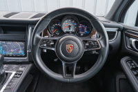 ポルシェ マカン S　ﾌﾞﾗｯｸﾊｰﾌﾚｻﾞｰｼｰﾄ ｸﾗﾘｵﾝﾅﾋﾞ ﾌﾙｾｸﾞTV BTｵｰﾃﾞｨｵ PDLS/ｷｾﾉﾝﾗｲﾄ ﾊﾟｰｸｱｼｽﾄ ｵｰﾄﾃｰﾙｹﾞｰﾄ ｶﾗｰｸﾚｽﾄｾﾝﾀｰｷｬｯﾌﾟ ﾏｶﾝﾀｰﾎﾞ19ｲﾝﾁAW　2年保証