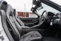 ポルシェ 718 ボクスター ﾍﾞｰｽｸﾞﾚｰﾄﾞ ｽﾎﾟｰﾂｸﾛﾉPKG　ﾌﾞﾗｯｸﾊｰﾌﾚｻﾞｰｼｰﾄ ｼｰﾄﾋｰﾀｰ ﾌﾞﾗｯｸｿﾌﾄﾄｯﾌﾟ PCMﾅﾋﾞ CarPlay ｷｾﾉﾝ ｵｰﾄｴｱｺﾝ TPM ﾊﾟｰｸｱｼｽﾄ 電格ﾐﾗｰ ﾎﾞｸｽﾀｰ18ｲﾝﾁAW　2年保証