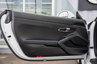 ポルシェ ケイマン(Type981) S　2015年ﾓﾃﾞﾙ ﾌﾞﾗｯｸﾊｰﾌﾚｻﾞｰｼｰﾄ ｼｰﾄﾋｰﾀｰ ｸﾗﾘｵﾝﾅﾋﾞ ﾌﾙｾｸﾞTV ｽﾎﾟｰﾂﾃﾞｻﾞｲﾝｽﾃｱ ｷｾﾉﾝ ｵｰﾄｴｱｺﾝ TPM ｹｲﾏﾝS19ｲﾝﾁAW　2年保証