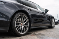 ポルシェ パナメーラ ﾍﾞｰｽｸﾞﾚｰﾄﾞ ｽﾎﾟｰﾂｸﾛﾉPKG　ﾍﾞｰｼﾞｭﾚｻﾞｰｼｰﾄ PCMﾅﾋﾞ CayPlay PDLSﾌﾟﾗｽ/LEDﾗｲﾄ PASM/ｴｱｻｽ ｴﾝﾄﾘｰD ACC ｱﾝﾋﾞｴﾝﾄﾗｲﾄ ﾊﾟﾅﾒｰﾗｽﾎﾟｰﾂﾃﾞｻﾞｲﾝ21ｲﾝﾁAW　2年保証