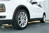 ポルシェ カイエン ﾍﾞｰｽｸﾞﾚｰﾄﾞ　ﾌﾞﾗｯｸﾚｻﾞｰｼｰﾄ ﾊﾟﾉﾗﾏSR PCMﾅﾋﾞ CarPlay ｴﾝﾄﾘｰﾄﾞﾗｲﾌﾞ ACC ｱﾗｳﾝﾄﾞﾋﾞｭｰ ｶｲｴﾝﾃﾞｻﾞｲﾝ20AW ﾚｰﾝﾁｪﾝｼﾞｱｼｽﾄ TPM　2年保証