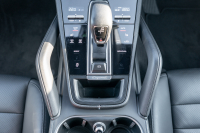 ポルシェ カイエン ﾍﾞｰｽｸﾞﾚｰﾄﾞ　ﾌﾞﾗｯｸﾚｻﾞｰｼｰﾄ ﾊﾟﾉﾗﾏSR PCMﾅﾋﾞ CarPlay ｴﾝﾄﾘｰﾄﾞﾗｲﾌﾞ ACC ｱﾗｳﾝﾄﾞﾋﾞｭｰ ｶｲｴﾝﾃﾞｻﾞｲﾝ20AW ﾚｰﾝﾁｪﾝｼﾞｱｼｽﾄ TPM　2年保証