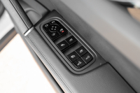 ポルシェ カイエン ﾍﾞｰｽｸﾞﾚｰﾄﾞ　ﾌﾞﾗｯｸﾚｻﾞｰｼｰﾄ ﾊﾟﾉﾗﾏSR PCMﾅﾋﾞ CarPlay ｴﾝﾄﾘｰﾄﾞﾗｲﾌﾞ ACC ｱﾗｳﾝﾄﾞﾋﾞｭｰ ｶｲｴﾝﾃﾞｻﾞｲﾝ20AW ﾚｰﾝﾁｪﾝｼﾞｱｼｽﾄ TPM　2年保証