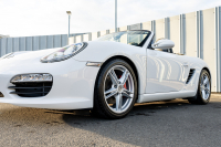 ポルシェ ボクスター(Type987) S ｽﾎﾟｰﾂｸﾛﾉPKG　後期ﾓﾃﾞﾙ ﾌﾞﾗｯｸﾊｰﾌﾚｻﾞｰｼｰﾄ ｼｰﾄﾋｰﾀｰ ﾌﾞﾗｯｸｿﾌﾄﾄｯﾌﾟ ｽﾎﾟｰﾂﾃﾞｻﾞｲﾝｽﾃｱ ﾀﾞｲﾅﾐｯｸｺｰﾅﾘﾝｸﾞﾗｲﾄ ｸﾙｺﾝ ｵｰﾄｴｱｺﾝ 19ｲﾝﾁAW ﾀﾞｳﾝｻｽ　2年保証