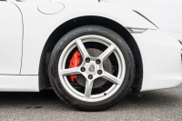 ポルシェ ボクスター(Type981) ﾍﾞｰｽｸﾞﾚｰﾄﾞ ｽﾎﾟｰﾂｸﾛﾉPKG　ﾌﾞﾗｯｸﾚｻﾞｰｲﾝﾃﾘｱ ｼｰﾄﾋｰﾀｰ&ﾍﾞﾝﾁﾚｰﾀｰ ﾚｯﾄﾞｿﾌﾄﾄｯﾌﾟ ﾅﾋﾞTV ｽﾎﾟｰﾂﾃﾞｻﾞｲﾝｽﾃｱﾘﾝｸﾞ PDLS ﾎﾞｸｽﾀｰ18ｲﾝﾁAW　2年保証