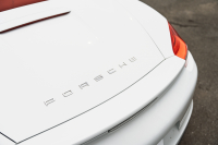 ポルシェ ボクスター(Type981) ﾍﾞｰｽｸﾞﾚｰﾄﾞ ｽﾎﾟｰﾂｸﾛﾉPKG　ﾌﾞﾗｯｸﾚｻﾞｰｲﾝﾃﾘｱ ｼｰﾄﾋｰﾀｰ&ﾍﾞﾝﾁﾚｰﾀｰ ﾚｯﾄﾞｿﾌﾄﾄｯﾌﾟ ﾅﾋﾞTV ｽﾎﾟｰﾂﾃﾞｻﾞｲﾝｽﾃｱﾘﾝｸﾞ PDLS ﾎﾞｸｽﾀｰ18ｲﾝﾁAW　2年保証