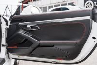 ポルシェ ボクスター(Type981) ﾍﾞｰｽｸﾞﾚｰﾄﾞ ｽﾎﾟｰﾂｸﾛﾉPKG　ﾌﾞﾗｯｸﾚｻﾞｰｲﾝﾃﾘｱ ｼｰﾄﾋｰﾀｰ&ﾍﾞﾝﾁﾚｰﾀｰ ﾚｯﾄﾞｿﾌﾄﾄｯﾌﾟ ﾅﾋﾞTV ｽﾎﾟｰﾂﾃﾞｻﾞｲﾝｽﾃｱﾘﾝｸﾞ PDLS ﾎﾞｸｽﾀｰ18ｲﾝﾁAW　2年保証