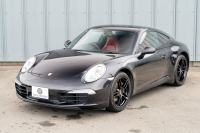 ポルシェ 911(Type991.1) ｶﾚﾗ　MY16  ﾌﾞﾗｯｸ/ﾎﾞﾙﾄﾞｰﾚｯﾄﾞﾂｰﾄﾝｲﾝﾃﾘｱ ﾅﾋﾞTV ｽﾎﾟｰﾂｴｸﾞｿﾞｰｽﾄ ｽﾎﾟｰﾂﾃﾞｻﾞｲﾝｽﾃｱﾘﾝｸﾞ 電格ﾐﾗｰ ｷｾﾉﾝ ｵｰﾄｴｱｺﾝ TPM ｶﾚﾗ19ｲﾝﾁAW 　2年保証