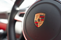 ポルシェ 911(Type991.1) ｶﾚﾗ　MY16  ﾌﾞﾗｯｸ/ﾎﾞﾙﾄﾞｰﾚｯﾄﾞﾂｰﾄﾝｲﾝﾃﾘｱ ﾅﾋﾞTV ｽﾎﾟｰﾂｴｸﾞｿﾞｰｽﾄ ｽﾎﾟｰﾂﾃﾞｻﾞｲﾝｽﾃｱﾘﾝｸﾞ 電格ﾐﾗｰ ｷｾﾉﾝ ｵｰﾄｴｱｺﾝ TPM ｶﾚﾗ19ｲﾝﾁAW 　2年保証