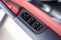 ポルシェ カイエン ﾍﾞｰｽｸﾞﾚｰﾄﾞ　ﾌﾞﾗｯｸ/ﾎﾞﾙﾄﾞｰﾚｯﾄﾞﾂｰﾄﾝｲﾝﾃ ﾊﾟﾉﾗﾏSR PCMﾅﾋﾞ CarPlay ｴﾝﾄﾘｰﾄﾞﾗｲﾌﾞ ACC ｱﾗｳﾝﾄﾞﾋﾞｭｰ TPM ｶｲｴﾝﾃﾞｻﾞｲﾝ20AW　2年保証