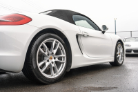 ポルシェ ボクスター(Type981) ﾍﾞｰｽｸﾞﾚｰﾄﾞ ｽﾎﾟｰﾂｸﾛﾉPKG　ﾌﾞﾗｯｸﾊｰﾌﾚｻﾞｰ ﾌﾞﾗｯｸｿﾌﾄﾄｯﾌﾟ ﾅﾋﾞTV ｽﾎﾟｰﾂｴｸﾞｿﾞｰｽﾄ ｽﾎﾟｰﾂﾃﾞｻﾞｲﾝｽﾃｱﾘﾝｸﾞ PDLS ｵｰﾄA/C 電動Dﾐﾗｰ ﾎﾞｸｽﾀｰS19AW　2年保証