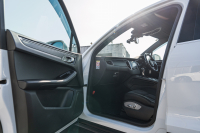 ポルシェ マカン ﾍﾞｰｽｸﾞﾚｰﾄﾞ　ﾌﾞﾗｯｸﾊｰﾌﾚｻﾞｰｼｰﾄ ｼｰﾄﾋｰﾀｰ PCMﾅﾋﾞ ﾌﾙｾｸﾞTV AppleCarPlay PDLS ﾊﾟｰｸｱｼｽﾄ TPM ｵｰﾄﾃｰﾙｹﾞｰﾄ LDW ｶﾗｰｸﾚｽﾄｷｬｯﾌﾟ ﾏｶﾝS19ｲﾝﾁAW　2年保証