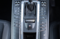 ポルシェ マカン ﾍﾞｰｽｸﾞﾚｰﾄﾞ　ﾌﾞﾗｯｸﾊｰﾌﾚｻﾞｰｼｰﾄ ｼｰﾄﾋｰﾀｰ PCMﾅﾋﾞ ﾌﾙｾｸﾞTV AppleCarPlay PDLS ﾊﾟｰｸｱｼｽﾄ TPM ｵｰﾄﾃｰﾙｹﾞｰﾄ LDW ｶﾗｰｸﾚｽﾄｷｬｯﾌﾟ ﾏｶﾝS19ｲﾝﾁAW　2年保証