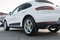 ポルシェ マカン ﾍﾞｰｽｸﾞﾚｰﾄﾞ　ﾌﾞﾗｯｸﾊｰﾌﾚｻﾞｰｼｰﾄ ｼｰﾄﾋｰﾀｰ PCMﾅﾋﾞ ﾌﾙｾｸﾞTV AppleCarPlay PDLS ﾊﾟｰｸｱｼｽﾄ TPM ｵｰﾄﾃｰﾙｹﾞｰﾄ LDW ｶﾗｰｸﾚｽﾄｷｬｯﾌﾟ ﾏｶﾝS19ｲﾝﾁAW　2年保証