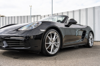 ポルシェ 718 ボクスター ﾍﾞｰｽｸﾞﾚｰﾄﾞ ｽﾎﾟｰﾂｸﾛﾉPKG　ﾌﾞﾗｯｸﾊｰﾌﾚｻﾞｰｼｰﾄ ﾌﾞﾗｯｸｿﾌﾄﾄｯﾌﾟ PCMﾅﾋﾞ CarPlay ｽﾎﾟｰﾂｴｸﾞｿﾞｰｽﾄ PDLS+/LEDﾗｲﾄ ｵｰﾄｴｱｺﾝ TPM ﾊﾟｰｸｱｼｽﾄ 電格ﾐﾗｰ ｶﾚﾗS20ｲﾝﾁAW　2年保証