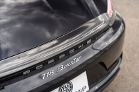 ポルシェ 718 ボクスター ﾍﾞｰｽｸﾞﾚｰﾄﾞ ｽﾎﾟｰﾂｸﾛﾉPKG　ﾌﾞﾗｯｸﾊｰﾌﾚｻﾞｰｼｰﾄ ﾌﾞﾗｯｸｿﾌﾄﾄｯﾌﾟ PCMﾅﾋﾞ CarPlay ｽﾎﾟｰﾂｴｸﾞｿﾞｰｽﾄ PDLS+/LEDﾗｲﾄ ｵｰﾄｴｱｺﾝ TPM ﾊﾟｰｸｱｼｽﾄ 電格ﾐﾗｰ ｶﾚﾗS20ｲﾝﾁAW　2年保証