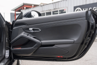 ポルシェ 718 ボクスター ﾍﾞｰｽｸﾞﾚｰﾄﾞ ｽﾎﾟｰﾂｸﾛﾉPKG　ﾌﾞﾗｯｸﾊｰﾌﾚｻﾞｰｼｰﾄ ﾌﾞﾗｯｸｿﾌﾄﾄｯﾌﾟ PCMﾅﾋﾞ CarPlay ｽﾎﾟｰﾂｴｸﾞｿﾞｰｽﾄ PDLS+/LEDﾗｲﾄ ｵｰﾄｴｱｺﾝ TPM ﾊﾟｰｸｱｼｽﾄ 電格ﾐﾗｰ ｶﾚﾗS20ｲﾝﾁAW　2年保証