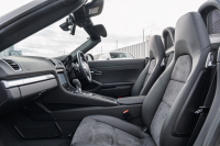 ポルシェ ボクスター(Type981) S　ﾌﾞﾗｯｸﾊｰﾌﾚｻﾞｰｼｰﾄ ｼｰﾄﾋｰﾀｰ ﾌﾞﾗｯｸｿﾌﾄﾄｯﾌﾟ ｸﾗﾘｵﾝﾅﾋﾞ ﾌﾙｾｸﾞTV ｽﾎﾟｰﾂｴｸﾞｿﾞｰｽﾄ ｽﾎﾟｰﾂﾃﾞｻﾞｲﾝｽﾃｱ ｷｾﾉﾝ 電動ﾄﾞｱﾐﾗｰ TPM ﾎﾞｸｽﾀｰS19ｲﾝﾁAW　2年保証