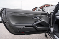 ポルシェ ボクスター(Type981) S　ﾌﾞﾗｯｸﾊｰﾌﾚｻﾞｰｼｰﾄ ｼｰﾄﾋｰﾀｰ ﾌﾞﾗｯｸｿﾌﾄﾄｯﾌﾟ ｸﾗﾘｵﾝﾅﾋﾞ ﾌﾙｾｸﾞTV ｽﾎﾟｰﾂｴｸﾞｿﾞｰｽﾄ ｽﾎﾟｰﾂﾃﾞｻﾞｲﾝｽﾃｱ ｷｾﾉﾝ 電動ﾄﾞｱﾐﾗｰ TPM ﾎﾞｸｽﾀｰS19ｲﾝﾁAW　2年保証