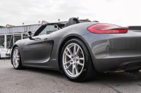 ポルシェ ボクスター(Type981) S　ﾌﾞﾗｯｸﾊｰﾌﾚｻﾞｰｼｰﾄ ｼｰﾄﾋｰﾀｰ ﾌﾞﾗｯｸｿﾌﾄﾄｯﾌﾟ ｸﾗﾘｵﾝﾅﾋﾞ ﾌﾙｾｸﾞTV ｽﾎﾟｰﾂｴｸﾞｿﾞｰｽﾄ ｽﾎﾟｰﾂﾃﾞｻﾞｲﾝｽﾃｱ ｷｾﾉﾝ 電動ﾄﾞｱﾐﾗｰ TPM ﾎﾞｸｽﾀｰS19ｲﾝﾁAW　2年保証