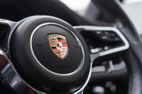 ポルシェ マカン GTS ｽﾎﾟｰﾂｸﾛﾉPKG　ｶﾞｰﾈｯﾄﾚｯﾄﾞﾚｻﾞｰｼｰﾄ ﾊﾟﾉﾗﾏSR PCM AppleCarPlay ｽﾎﾟｴｸﾞACC ｴﾝﾄﾘｰﾄﾞﾗｲﾌﾞ PASM PDLS BOSE RSｽﾊﾟｲﾀﾞｰ20AW　2年保証