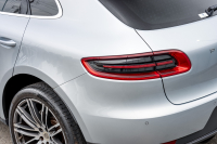 ポルシェ マカン S ｽﾎﾟｰﾂｸﾛﾉPKG　ﾌﾞﾗｯｸﾚｻﾞｰｼｰﾄ ｼｰﾄﾋｰﾀｰ PCMﾅﾋﾞ AppleCarPlay ACC PDLS ﾚｰﾝﾃﾞｨﾊﾟｰﾁｬｰﾜｰﾆﾝｸﾞ TPM ﾏｶﾝS18ｲﾝﾁAW　2年保証