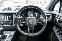 ポルシェ マカン S ｽﾎﾟｰﾂｸﾛﾉPKG　ﾌﾞﾗｯｸﾚｻﾞｰｼｰﾄ ｼｰﾄﾋｰﾀｰ PCMﾅﾋﾞ AppleCarPlay ACC PDLS ﾚｰﾝﾃﾞｨﾊﾟｰﾁｬｰﾜｰﾆﾝｸﾞ TPM ﾏｶﾝS18ｲﾝﾁAW　2年保証