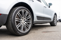 ポルシェ マカン S ｽﾎﾟｰﾂｸﾛﾉPKG　ﾌﾞﾗｯｸﾚｻﾞｰｼｰﾄ ｼｰﾄﾋｰﾀｰ PCMﾅﾋﾞ AppleCarPlay ACC PDLS ﾚｰﾝﾃﾞｨﾊﾟｰﾁｬｰﾜｰﾆﾝｸﾞ TPM ﾏｶﾝS18ｲﾝﾁAW　2年保証