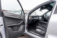 ポルシェ マカン S ｽﾎﾟｰﾂｸﾛﾉPKG　ﾌﾞﾗｯｸﾚｻﾞｰｼｰﾄ ｼｰﾄﾋｰﾀｰ PCMﾅﾋﾞ AppleCarPlay ACC PDLS ﾚｰﾝﾃﾞｨﾊﾟｰﾁｬｰﾜｰﾆﾝｸﾞ TPM ﾏｶﾝS18ｲﾝﾁAW　2年保証