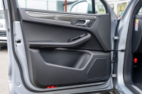 ポルシェ マカン S ｽﾎﾟｰﾂｸﾛﾉPKG　ﾌﾞﾗｯｸﾚｻﾞｰｼｰﾄ ｼｰﾄﾋｰﾀｰ PCMﾅﾋﾞ AppleCarPlay ACC PDLS ﾚｰﾝﾃﾞｨﾊﾟｰﾁｬｰﾜｰﾆﾝｸﾞ TPM ﾏｶﾝS18ｲﾝﾁAW　2年保証