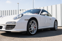 ポルシェ 911(Type997) 4S　後期モデル ｶﾚﾗﾚｯﾄﾞﾚｻﾞｰｲﾝﾃﾘｱ ｸﾗﾘｵﾝﾅﾋﾞ ﾌﾙｾｸﾞTV ﾊﾞｯｸｶﾒﾗ PASM ｵｰﾄｴｱｺﾝ ｷｾﾉﾝﾗｲﾄ ﾚｯﾄﾞﾌﾞﾚｰｷｷｬﾘﾊﾟｰ ｶﾚﾗS19ｲﾝﾁAW　2年保証