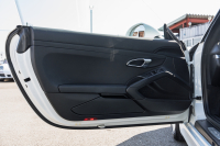 ポルシェ ケイマン(Type981) ﾍﾞｰｽｸﾞﾚｰﾄﾞ　2014年ﾓﾃﾞﾙ ﾌﾞﾗｯｸﾊｰﾌﾚｻﾞｰｼｰﾄ ｼｰﾄﾋｰﾀｰ ﾅﾋﾞTV ｽﾎﾟｰﾂﾃﾞｻﾞｲﾝｽﾃｱﾘﾝｸﾞ PDLS ｵｰﾄｴｱｺﾝ ｹｲﾏﾝS19ｲﾝﾁAW　2年保証