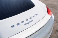 ポルシェ ケイマン(Type981) ﾍﾞｰｽｸﾞﾚｰﾄﾞ　2014年ﾓﾃﾞﾙ ﾌﾞﾗｯｸﾊｰﾌﾚｻﾞｰｼｰﾄ ｼｰﾄﾋｰﾀｰ ﾅﾋﾞTV ｽﾎﾟｰﾂﾃﾞｻﾞｲﾝｽﾃｱﾘﾝｸﾞ PDLS ｵｰﾄｴｱｺﾝ ｹｲﾏﾝS19ｲﾝﾁAW　2年保証