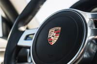 ポルシェ ケイマン(Type981) ﾍﾞｰｽｸﾞﾚｰﾄﾞ　2014年ﾓﾃﾞﾙ ﾌﾞﾗｯｸﾊｰﾌﾚｻﾞｰｼｰﾄ ｼｰﾄﾋｰﾀｰ ﾅﾋﾞTV ｽﾎﾟｰﾂﾃﾞｻﾞｲﾝｽﾃｱﾘﾝｸﾞ PDLS ｵｰﾄｴｱｺﾝ ｹｲﾏﾝS19ｲﾝﾁAW　2年保証