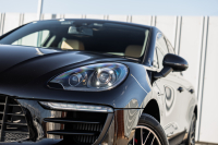 ポルシェ マカン S　ﾍﾞｰｼﾞｭﾊｰﾌﾚｻﾞｰｼｰﾄ ｼｰﾄﾋｰﾀｰ PCMﾅﾋﾞ AppleCarPlay BOSEｻｳﾝﾄﾞ ｴﾝﾄﾘｰﾄﾞﾗｲﾌﾞ ﾚｰﾝﾁｪﾝｼﾞ PDLS ｸﾙｰｽﾞｺﾝﾄﾛｰﾙ TPM RSｽﾊﾟｲﾀﾞｰﾃﾞｻﾞｲﾝ20ｲﾝﾁAW　2年保証