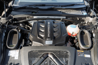 ポルシェ マカン S　ﾍﾞｰｼﾞｭﾊｰﾌﾚｻﾞｰｼｰﾄ ｼｰﾄﾋｰﾀｰ PCMﾅﾋﾞ AppleCarPlay BOSEｻｳﾝﾄﾞ ｴﾝﾄﾘｰﾄﾞﾗｲﾌﾞ ﾚｰﾝﾁｪﾝｼﾞ PDLS ｸﾙｰｽﾞｺﾝﾄﾛｰﾙ TPM RSｽﾊﾟｲﾀﾞｰﾃﾞｻﾞｲﾝ20ｲﾝﾁAW　2年保証