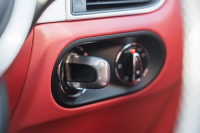 ポルシェ マカン ﾀｰﾎﾞ ｽﾎﾟｰﾂｸﾛﾉPKG　ﾂｰﾄﾝﾚｻﾞｰｲﾝﾃﾘｱ(ｶﾞｰﾈｯﾄﾚｯﾄﾞ/ﾌﾞﾗｯｸ) ｱﾀﾞﾌﾟﾃｨﾌﾞｽﾎﾟｰﾂｼｰﾄ ﾍﾞﾝﾁﾚｰﾀｰ ﾊﾟﾉﾗﾏｻﾝﾙｰﾌ ﾅﾋﾞTV PASM/ｴｱｻｽ ｴﾝﾄﾘｰﾄﾞﾗｲﾌﾞ RSｽﾊﾟｲﾀﾞｰ20ｲﾝﾁAW　2年保証