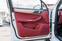 ポルシェ マカン ﾀｰﾎﾞ ｽﾎﾟｰﾂｸﾛﾉPKG　ﾂｰﾄﾝﾚｻﾞｰｲﾝﾃﾘｱ(ｶﾞｰﾈｯﾄﾚｯﾄﾞ/ﾌﾞﾗｯｸ) ｱﾀﾞﾌﾟﾃｨﾌﾞｽﾎﾟｰﾂｼｰﾄ ﾍﾞﾝﾁﾚｰﾀｰ ﾊﾟﾉﾗﾏｻﾝﾙｰﾌ ﾅﾋﾞTV PASM/ｴｱｻｽ ｴﾝﾄﾘｰﾄﾞﾗｲﾌﾞ RSｽﾊﾟｲﾀﾞｰ20ｲﾝﾁAW　2年保証