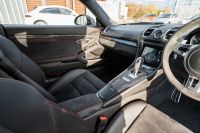 ポルシェ ケイマン(Type981) GTS ｽﾎﾟｰﾂｸﾛﾉPKG　GTSｲﾝﾃﾘｱPKG ｽﾎﾟｰﾂｼｰﾄ･ﾌﾟﾗｽ ﾃﾞｨｽﾌﾟﾚｲｵｰﾃﾞｨｵ CarPlay AndroidAuto ｽﾎﾟｰﾂｴｸﾞｿﾞｰｽﾄ PASM PDLS ｽﾎﾟｰﾂﾃﾞｻﾞｲﾝｽﾃｱﾘﾝｸﾞ 電動Dﾐﾗｰ TPM ｶﾚﾗS20ｲﾝﾁAW　2年保証