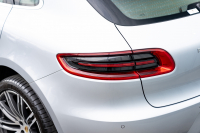 ポルシェ マカン ﾀｰﾎﾞ ｽﾎﾟｰﾂｸﾛﾉPKG　MY15 ｱﾀﾞﾌﾟﾃｨﾌﾞｽﾎﾟｰﾂｼｰﾄ AppleCarplay ｽﾎﾟｰﾂｴｸﾞｿﾞｰｽﾄ PASM/ｴｱｻｽ ｴﾝﾄﾘｰﾄﾞﾗｲﾌﾞ 911ﾀｰﾎﾞﾃﾞｻﾞｲﾝ21ｲﾝﾁAW　2年保証