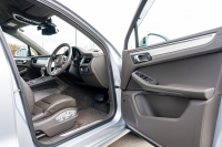 ポルシェ マカン ﾀｰﾎﾞ ｽﾎﾟｰﾂｸﾛﾉPKG　MY15 ｱﾀﾞﾌﾟﾃｨﾌﾞｽﾎﾟｰﾂｼｰﾄ AppleCarplay ｽﾎﾟｰﾂｴｸﾞｿﾞｰｽﾄ PASM/ｴｱｻｽ ｴﾝﾄﾘｰﾄﾞﾗｲﾌﾞ 911ﾀｰﾎﾞﾃﾞｻﾞｲﾝ21ｲﾝﾁAW　2年保証