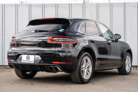 ポルシェ マカン ﾀｰﾎﾞ ｽﾎﾟｰﾂｸﾛﾉPKG　MY17 ﾌﾞﾗｯｸﾚｻﾞｰｼｰﾄ PCMﾅﾋﾞ LED/PDLS+ PASM ｴﾝﾄﾘｰﾄﾞﾗｲﾌﾞ BOSEｻｳﾝﾄﾞ ｸﾙｺﾝ ﾏｶﾝﾀｰﾎﾞ19ｲﾝﾁAW　2年保証