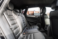 ポルシェ マカン ﾀｰﾎﾞ ｽﾎﾟｰﾂｸﾛﾉPKG　MY17 ﾌﾞﾗｯｸﾚｻﾞｰｼｰﾄ PCMﾅﾋﾞ LED/PDLS+ PASM ｴﾝﾄﾘｰﾄﾞﾗｲﾌﾞ BOSEｻｳﾝﾄﾞ ｸﾙｺﾝ ﾏｶﾝﾀｰﾎﾞ19ｲﾝﾁAW　2年保証