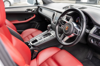 ポルシェ マカン ﾀｰﾎﾞ ｽﾎﾟｰﾂｸﾛﾉPKG　ﾂｰﾄﾝﾚｻﾞｰPKG(ｶﾞｰﾈｯﾄﾚｯﾄﾞ/ﾌﾞﾗｯｸ) ﾊﾟﾉﾗﾏｻﾝﾙｰﾌ PCMﾅﾋﾞTV PASM ｴﾝﾄﾘｰﾄﾞﾗｲﾌﾞ BOSEｻｳﾝﾄﾞ ｸﾙｺﾝ RSｽﾊﾟｲﾀﾞｰﾃﾞｻﾞｲﾝ20ｲﾝﾁAW　2年保証