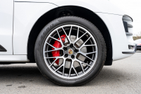 ポルシェ マカン ﾀｰﾎﾞ ｽﾎﾟｰﾂｸﾛﾉPKG　ﾂｰﾄﾝﾚｻﾞｰPKG(ｶﾞｰﾈｯﾄﾚｯﾄﾞ/ﾌﾞﾗｯｸ) ﾊﾟﾉﾗﾏｻﾝﾙｰﾌ PCMﾅﾋﾞTV PASM ｴﾝﾄﾘｰﾄﾞﾗｲﾌﾞ BOSEｻｳﾝﾄﾞ ｸﾙｺﾝ RSｽﾊﾟｲﾀﾞｰﾃﾞｻﾞｲﾝ20ｲﾝﾁAW　2年保証