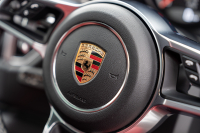 ポルシェ マカン ﾀｰﾎﾞ ｽﾎﾟｰﾂｸﾛﾉPKG　ﾂｰﾄﾝﾚｻﾞｰPKG(ｶﾞｰﾈｯﾄﾚｯﾄﾞ/ﾌﾞﾗｯｸ) ﾊﾟﾉﾗﾏｻﾝﾙｰﾌ PCMﾅﾋﾞTV PASM ｴﾝﾄﾘｰﾄﾞﾗｲﾌﾞ BOSEｻｳﾝﾄﾞ ｸﾙｺﾝ RSｽﾊﾟｲﾀﾞｰﾃﾞｻﾞｲﾝ20ｲﾝﾁAW　2年保証