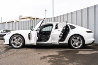 ポルシェ パナメーラ ﾍﾞｰｽｸﾞﾚｰﾄﾞ　1ｵｰﾅｰ ﾌﾞﾗｯｸﾚｻﾞｰｼｰﾄ PCMﾅﾋﾞ CayPlay LEDﾗｲﾄ PASM/ｴｱｻｽ ｴﾝﾄﾘｰD ACC ﾚｰﾝﾃﾞｨﾊﾟｰﾁｬｰﾜｰﾆﾝｸﾞ ﾊﾟﾅﾒｰﾗﾀｰﾎﾞ21ｲﾝﾁAW　2年保証